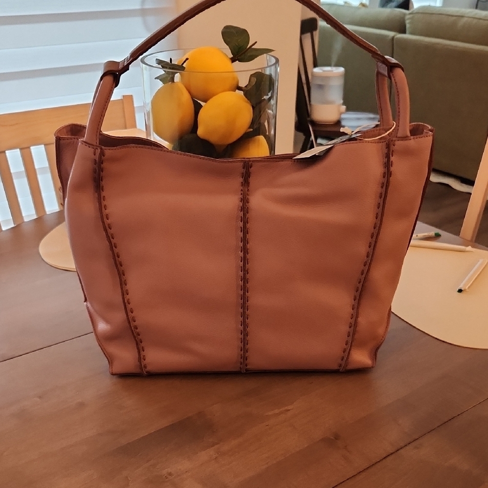 Gorgeous LEATHER TOTE